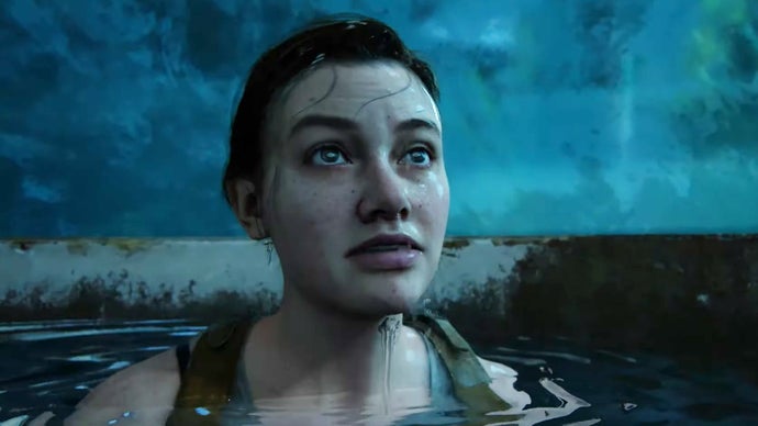 Abby emergiendo del agua en The Last of Us Part 2