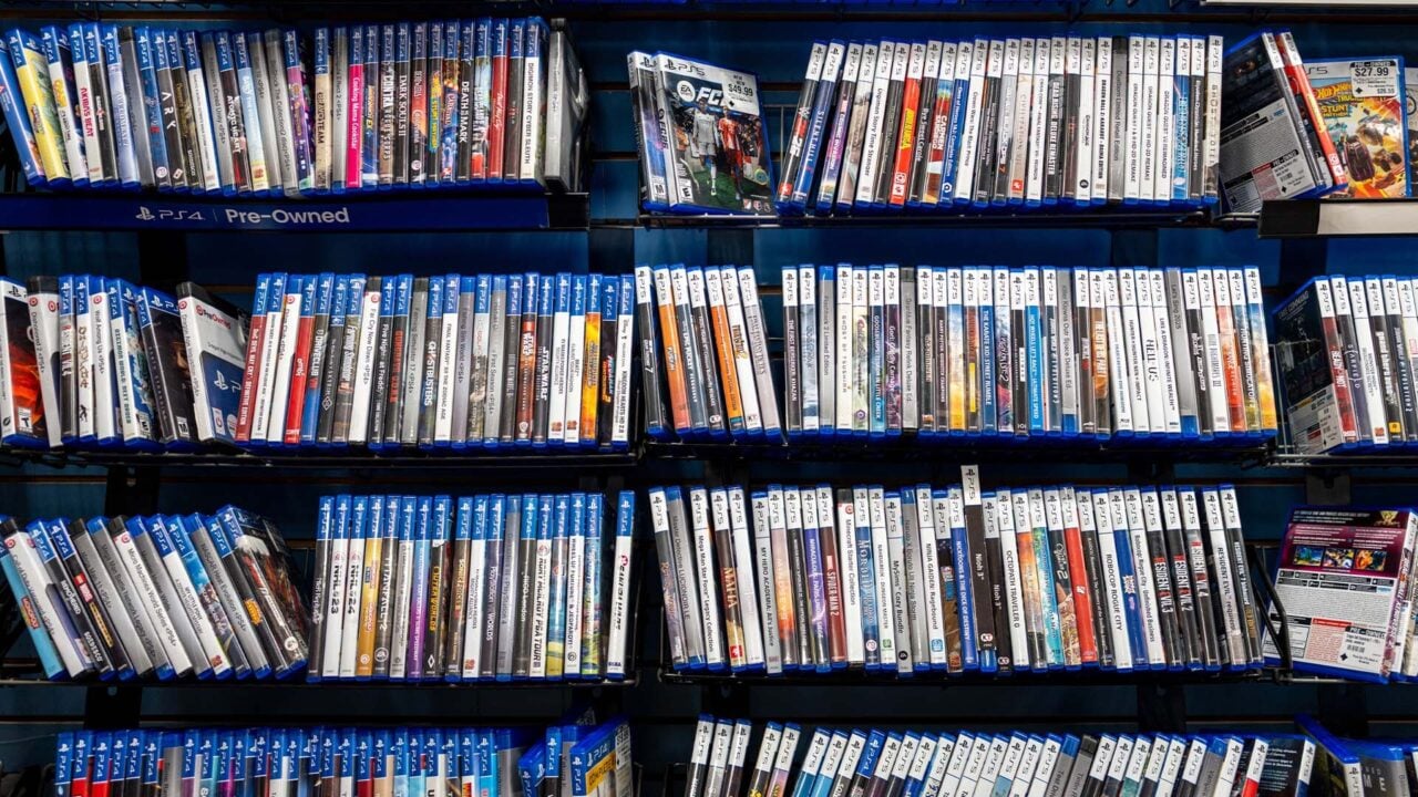 El fin de los cajones de juegos de segunda mano: cuando comprar videojuegos era una aventura